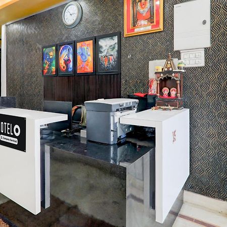 Super Hotel O Insaf Nagar Munshipuliya Formerly Vibrant Chinhat 外观 照片